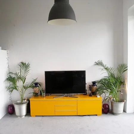 公寓 2 Bedroom Near Airport *
